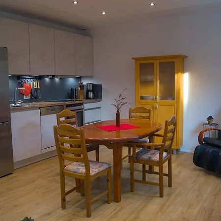 Gemuetliche Souterrainwohnung Apartment Immenhausen