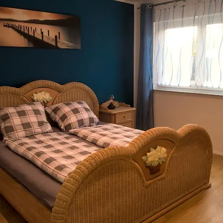 Gemuetliche Souterrainwohnung